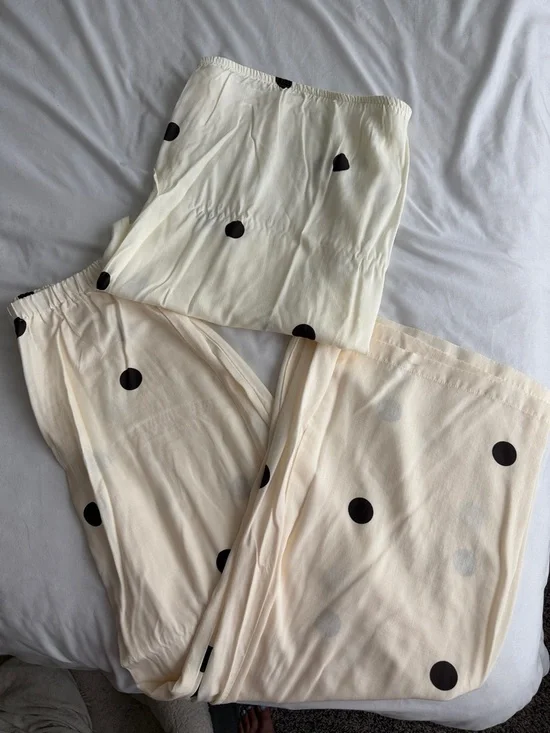 Musera Polka Dot Set - Picture 2 of 2